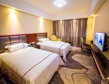 איצ'אן Jindongshan Taohualing Hotel מראה חיצוני תמונה